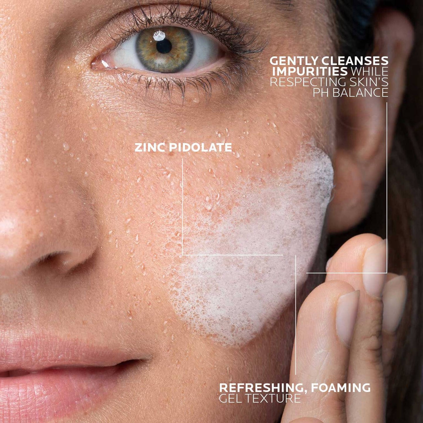 effaclar-gel-facial-wash-for-oily-skin-p0 LaRochePosay-Product-Effaclar-Effaclar-Foaming-Gel-400ml-3337872411991-texture-REV.jpg
