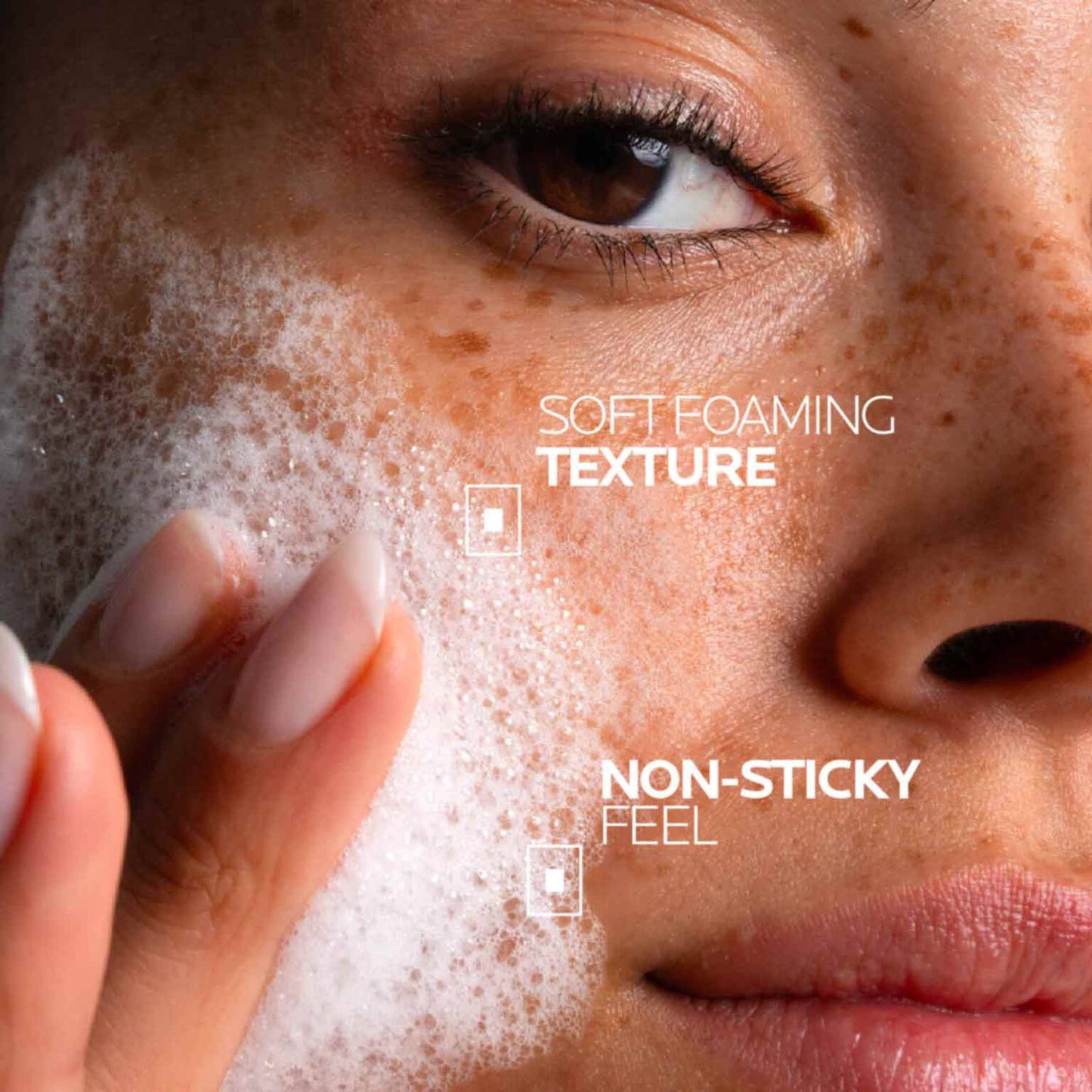 effaclar-supramolecular-oil-and-pores-jelly-cleanser-r5 Supramolecular-Cleanser_D2C-ATF-Texture_1500x1500.jpg
